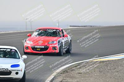 media/Jan-26-2025-CalClub SCCA (Sun) [[cfcea7df88]]/Group 4/Race/